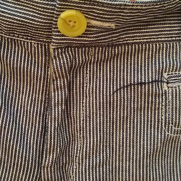 Dockers 30X10 pin stripped walking shorts.. Summer fun - Picture 4 of 8